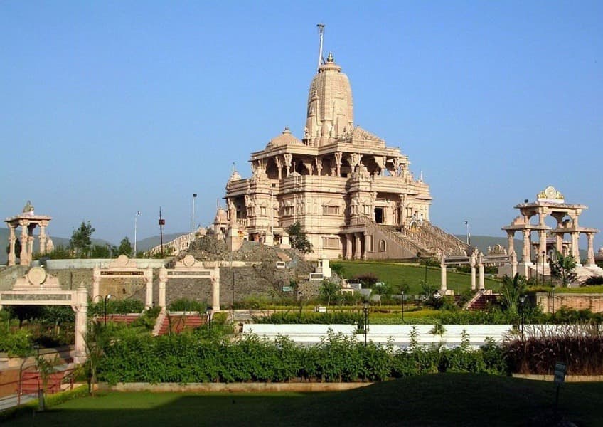 Shree Dharmachakra Jain Tirth